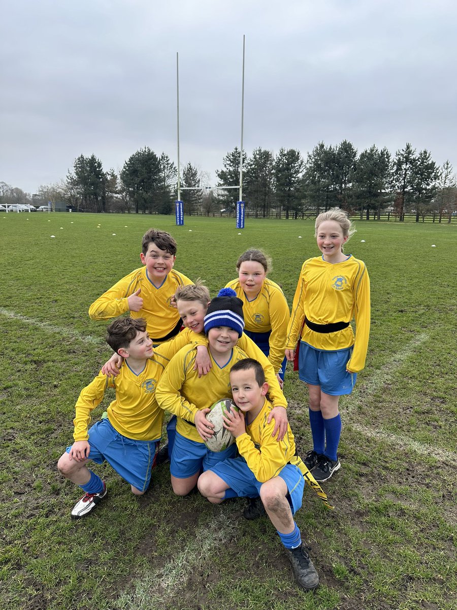 A big well done to our Y5/6 rugby team tonight in the tournament! Great attitude and effort! Very proud ⭐️🏉 @HuttonCran @MissE_HCPS