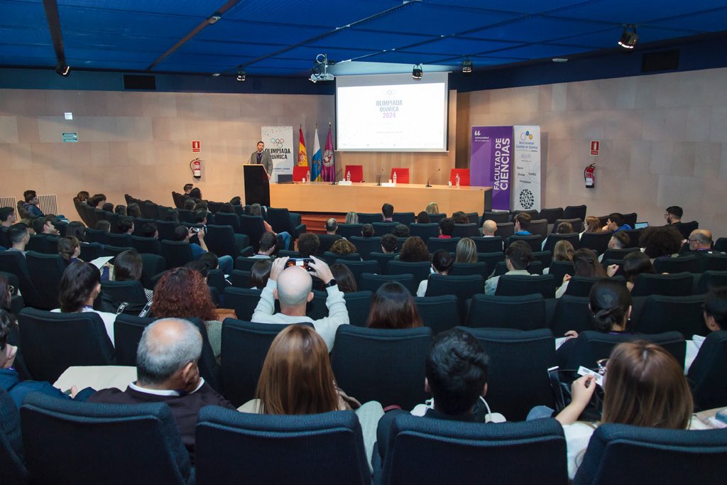 Hoy se ha celebrado la Olimpiada Canaria de Química 2024. ¡Muchas gracias a todos los asistentes por hacerlo posible un año más y esperamos que hayan disfrutado de la experiencia! <a href="/ULL/">Universidad de La Laguna</a> <a href="/RSEQUIMICA/">RSEQ</a>