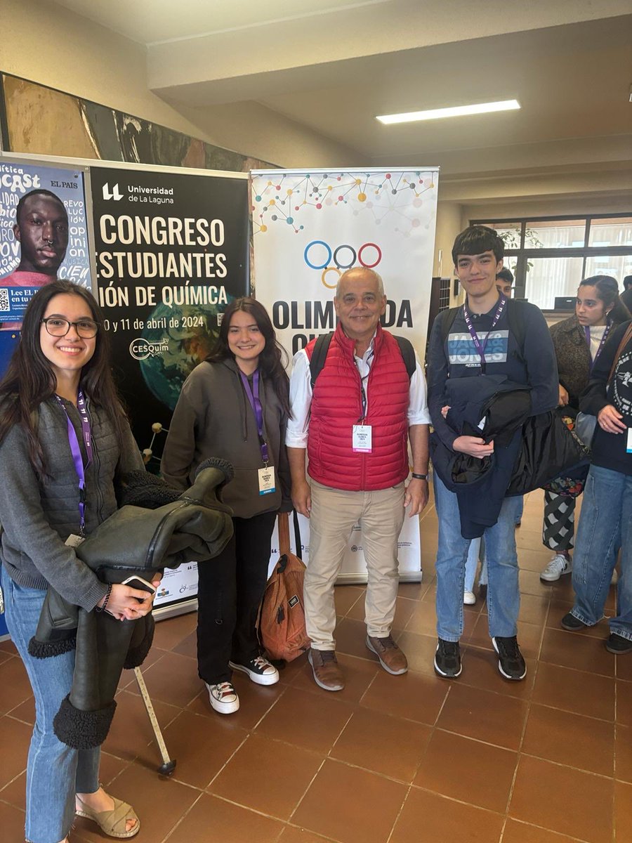 Ya regresando con mis alumnos <a href="/ColeHeidelberg/">Colegio Heidelberg</a> de la olimpiada de química. Gracias <a href="/ULL/">Universidad de La Laguna</a>