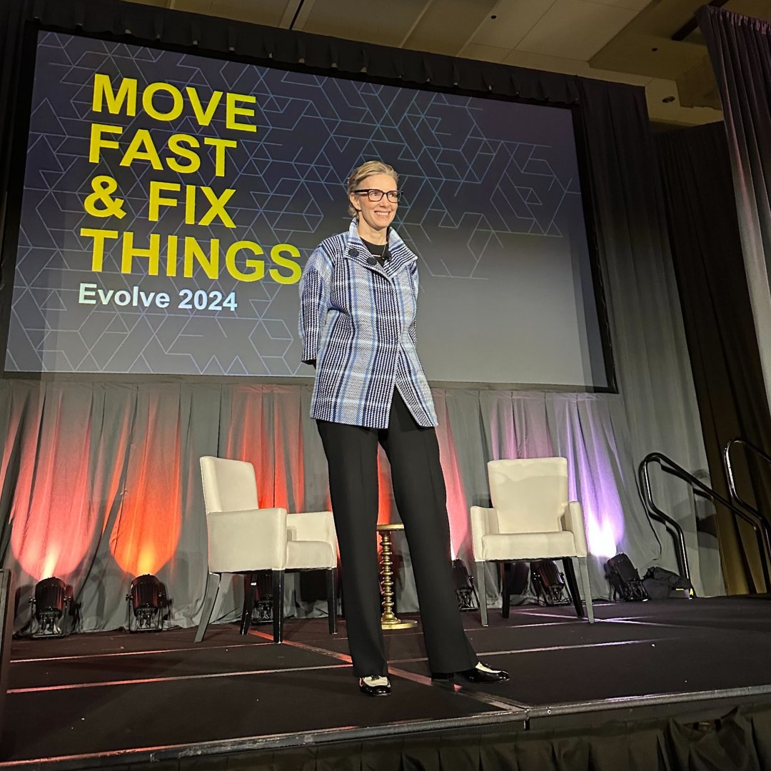 Anne Morriss (@annemorriss), author of three best-selling books on leadership, inspired #EvolveAccolade today with her five essential steps for leaders!