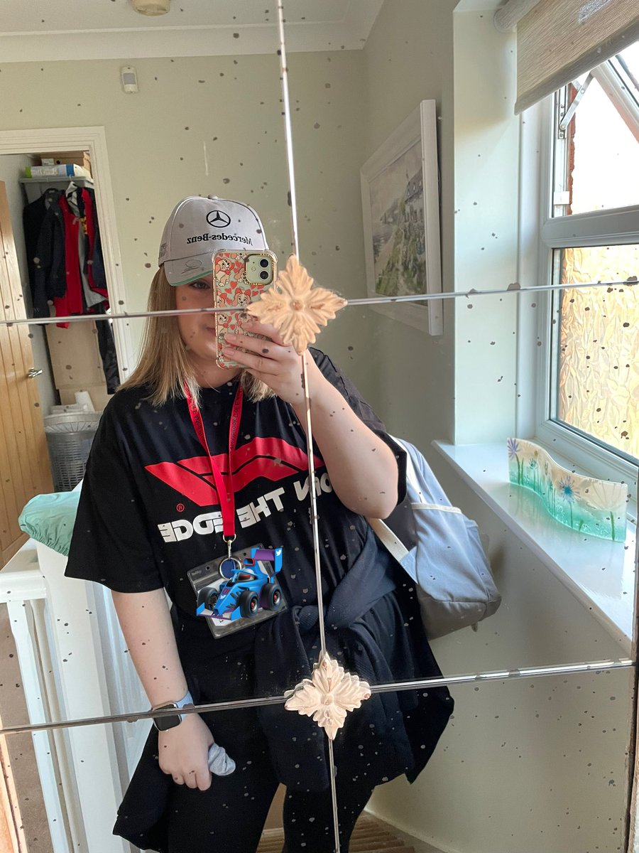 Miss Webster 👩🏻‍🏫 tweet media