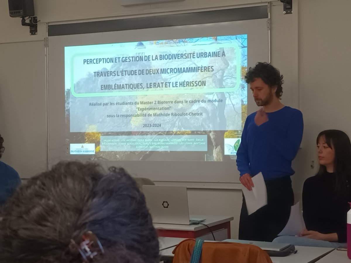 AudeLalis's tweet photo. Soutenance des étudiants du Master BIOTERRE LADYSS - Gestion et Perception de la biodiversité urbaine avec @pierre_scht #marycapon #ARMAGUEDON https://t.co/NJx1iufKfa