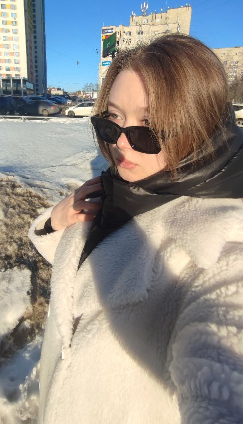 Veronica tweet media