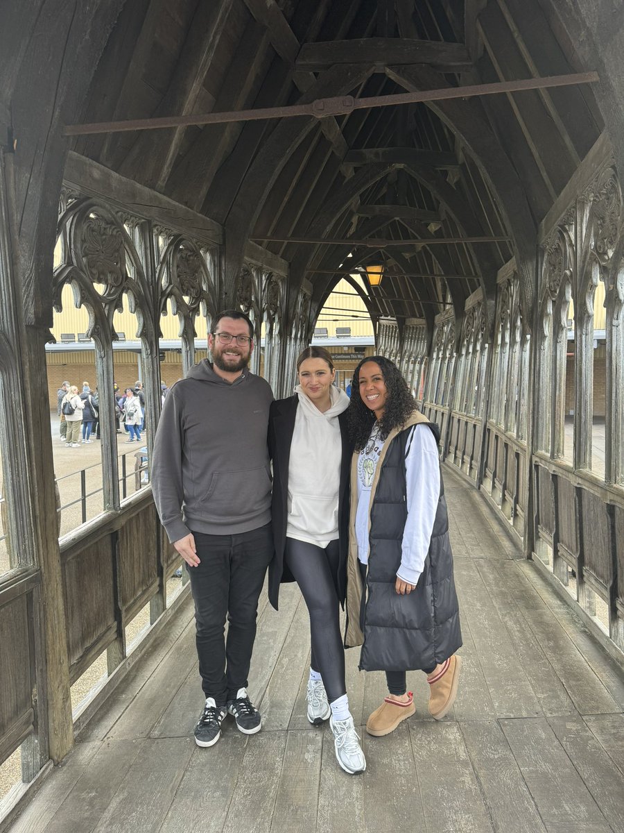 Miss Presland tweet media