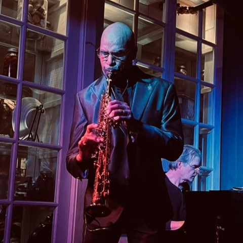 CASmusicProd's tweet photo. Kym Still’s SOLD OUT show at @Southphl, in Phila was spectacular.  Our song, Revolution was beautifully received.  All night, the band was riveting.
Congrats  @StillKym , BILL STEWART, AL PENDER, TREV RIVERS, SAM RICCI  and  REGGIE HARRIS.   #SouthJazz #Revolution https://t.co/184oFROTIz