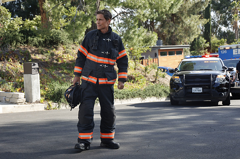 No one rocks a firefighter suit like Owen! Watch #911LoneStar anytime on @hulu!