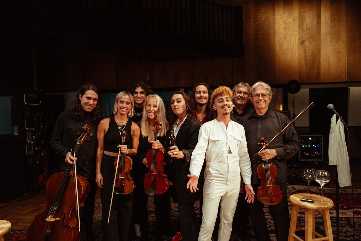 It was a pleasure to return to RCA Studio A to reconceive a selection of songs from our newest album, Starcatcher. It was an even greater honor to perform alongside the immeasurably talented choir and string section. Watch Starcatcher live from Studio A: gvf.lnk.to/rca