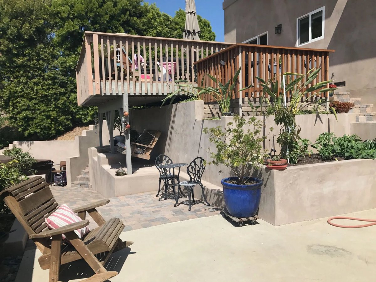 How to Choose the Right Kind of Fencing

Click for the full article: 1l.ink/5FTJ3VV

#BeaudryGardenDesign #LandscapeDesign #Environmentalism #Landscaping #OutdoorLiving #Garden #Barbecue #PatioDesign #CommunityGreen #GardenSanctuary #Sanctuary