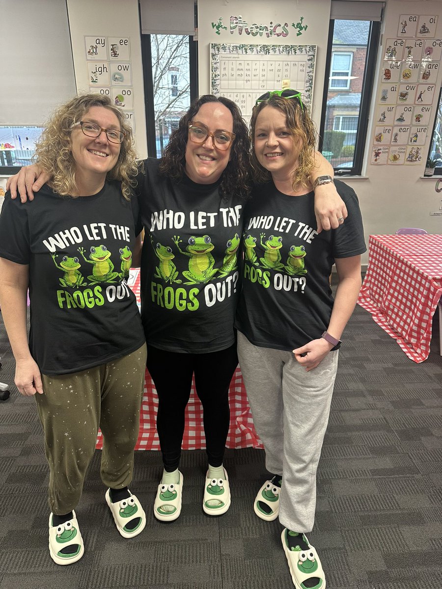 Boston Pioneers Free School Academy (@pioneersreaders) on Twitter photo Team Y1 were ready for world book day today in their matching Fred the Frog outfits! 🐸 <a href="/RuthMiskinEdu/">Ruth Miskin Training</a> <a href="/BostonPioneers/">Boston Pioneers</a> <a href="/VoyageEP/">Voyage Education Partnership</a> #WorldBookDay2024 #RWI Team Y1 were ready for world book day today in their matching Fred the Frog outfits! 🐸 <a href="/RuthMiskinEdu/">Ruth Miskin Training</a> <a href="/BostonPioneers/">Boston Pioneers</a> <a href="/VoyageEP/">Voyage Education Partnership</a> #WorldBookDay2024 #RWI