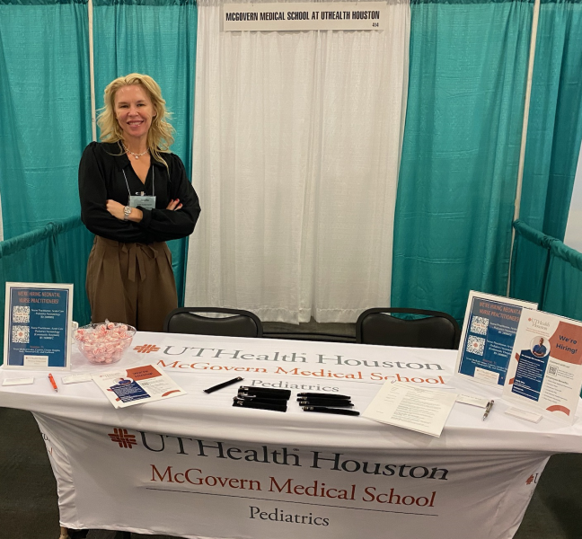 👶Seeking Neonatal #NursePractitioners! Visit booth 414, @AcademyNN Adv Practice Neonatal Nurses Conference, in San Diego. Jennifer's here to talk about our openings in Houston, TX. #NowHiring Connect with us: uthtmc.az1.qualtrics.com/jfe/form/SV_bB…