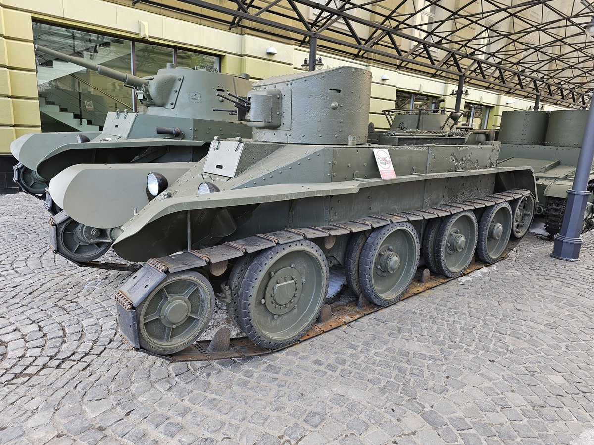 YPasholok's tweet photo. BT-2, Technical Museum
#bt2
#technicalmuseum
https://t.co/j3wvnis7dq https://t.co/rnsfPI1M9p
