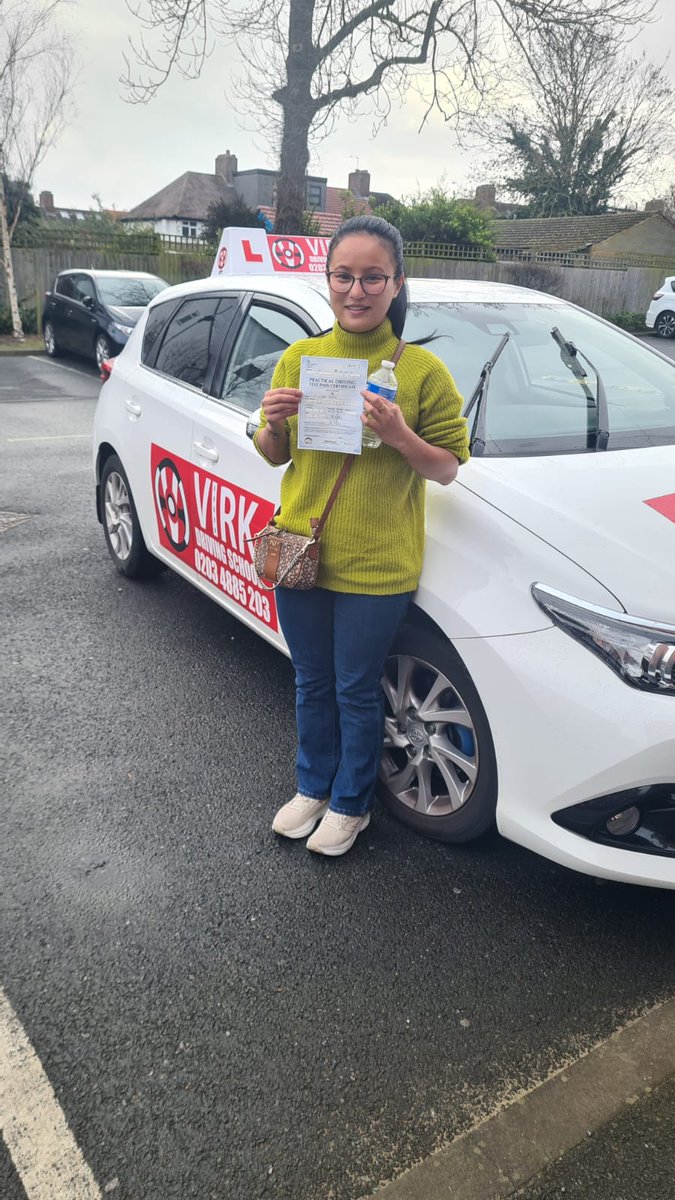vDrivingSchool's tweet photo. Congratulations 🎊👏to Rashmi passing her driving test at Morden test centre with our instructor mrs SAMINA ,well done .
https://t.co/1fbmoWzyKO 
Call:02034885203 https://t.co/pQMJP7806Y