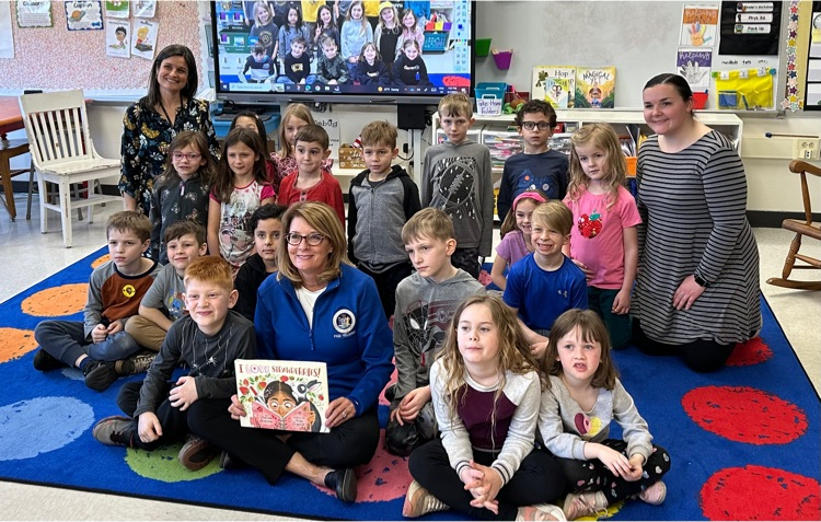 Enjoying a story and visit with Senator Pam Helming! #WEareHFL