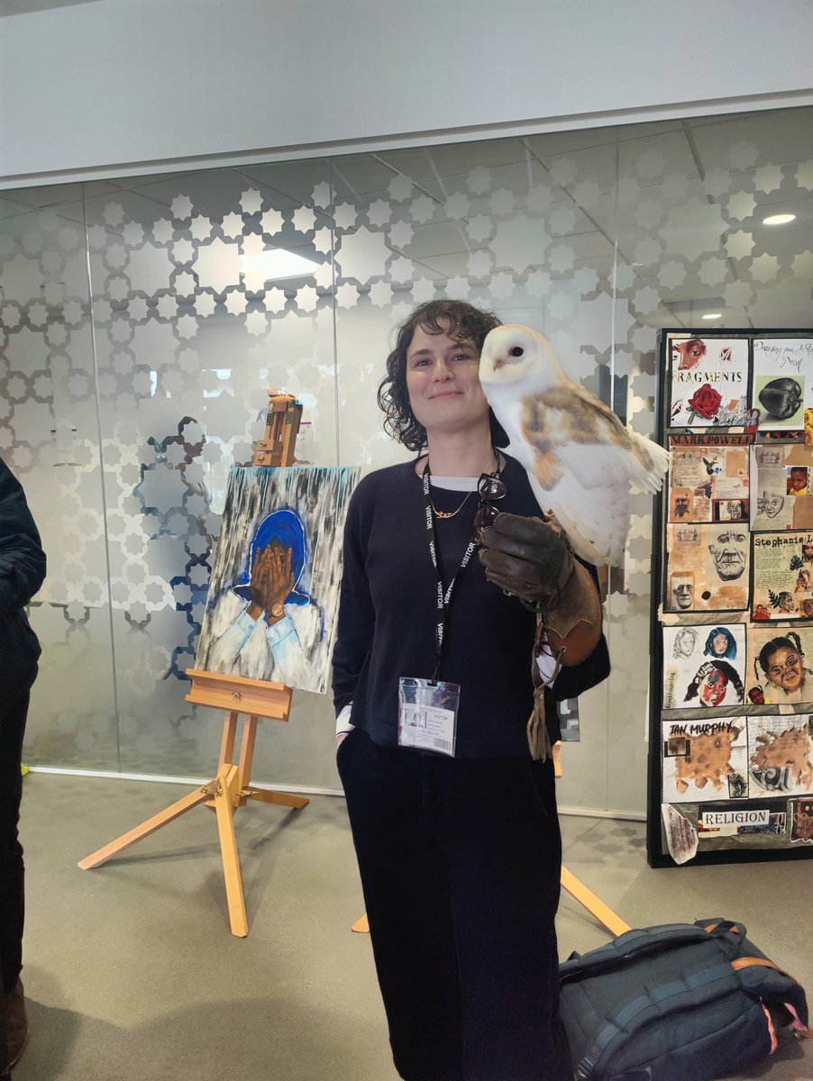 I don't often post photos but today at my school visit I GOT TO HOLD STIG!* *actual name Bailey, and a v good boy 🦉