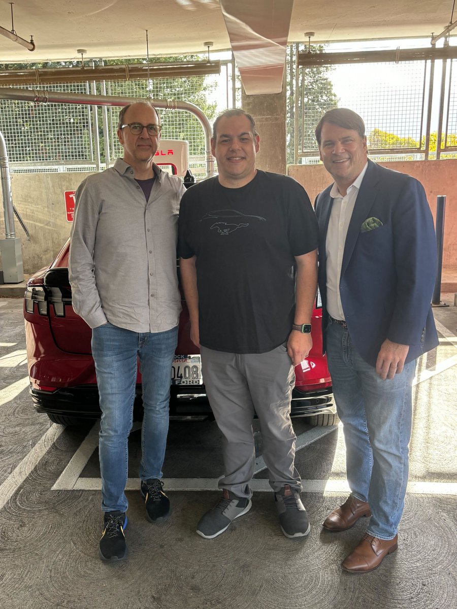 Jim Farley tweet media