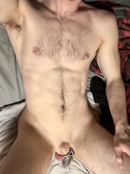 Laying down in lock up for the day    #chastity #gaychastity #muscle #jock #onlyfans #fansly #pornhub<a href="/tag/chastity"class="tags">#chastity</a><a href="/tag/muscle"class="tags"><span>#muscle</span></a><a href="/tag/gay"class="tags"><span>#gay</span></a><a href="/tag/pornhub"class="tags"><span>#pornhub</span></a><a href="/tag/jock"class="tags"><span>#jock</span></a><a href="/tag/submissive"class="tags"><span>#submissive</span></a><a href="/tag/musclebottom"class="tags"><span>#musclebottom</span></a>