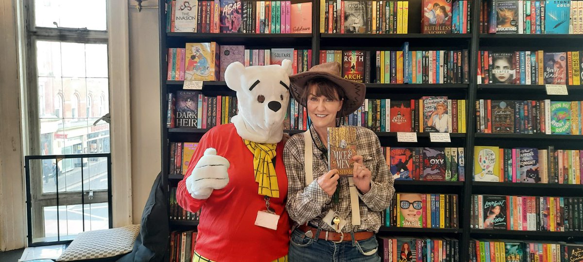 #WorldBookDay2024 great trip to Waterstones today - celebrating our favourite books.