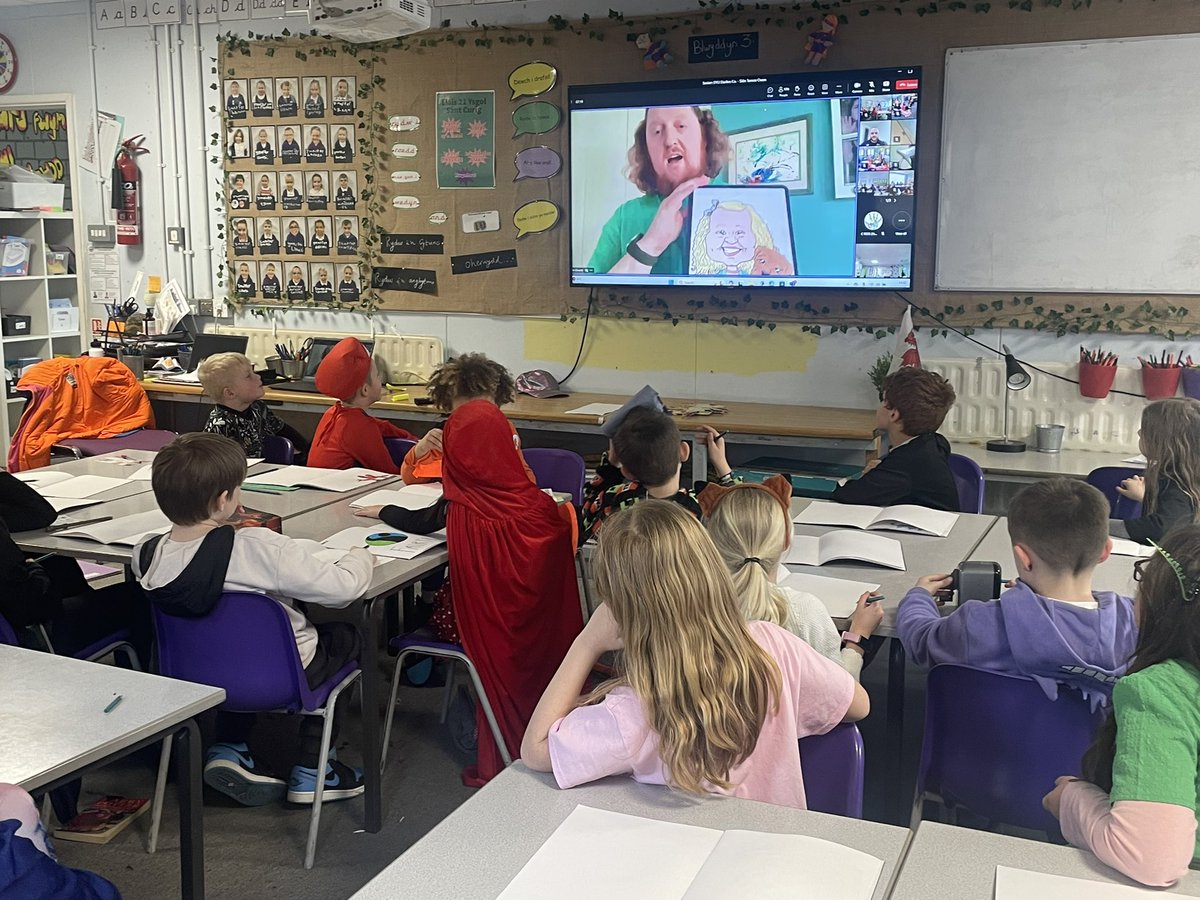 Mrs S Jones tweet media