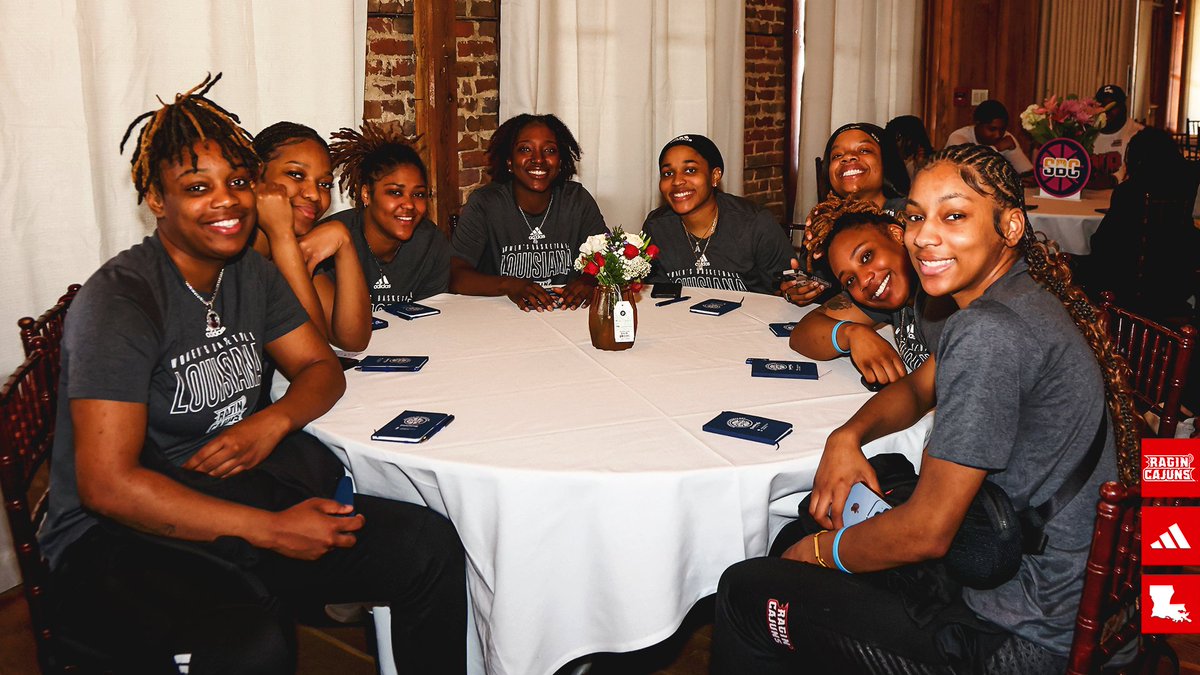 RaginCajunsWBB's tweet photo. 𝐖𝐎𝐌𝐄𝐍 𝐈𝐍 𝐒𝐏𝐎𝐑𝐓𝐒 𝐃𝐀𝐘

Celebrating Women in Sports with the @SunBelt! 

#GeauxCajuns https://t.co/DJPwXTwaFs