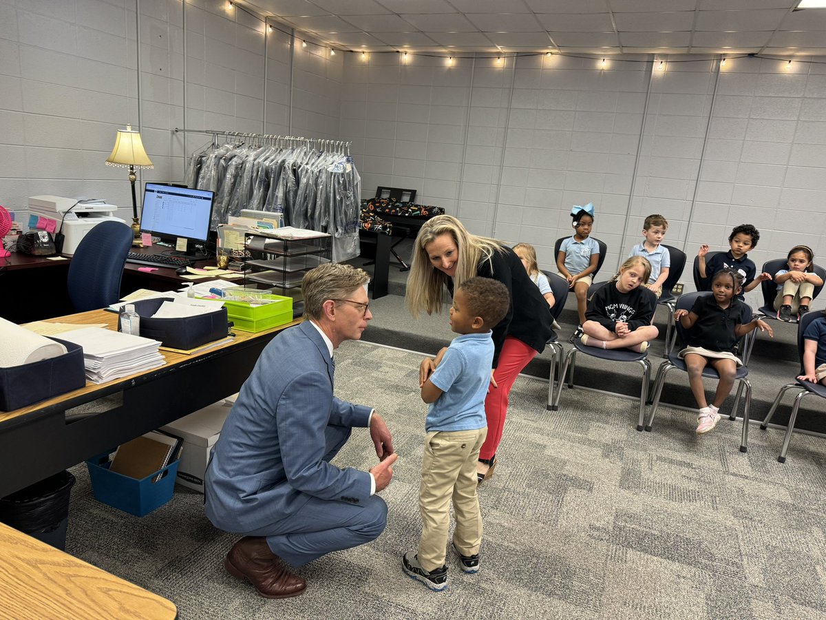 Eric Mackey tweet media