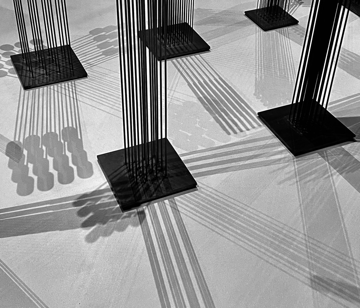 Shadows created beautiful visuals in this
shot of tonals at the Nasher in 2021. Look at those
incredible radiating lines!

#harrybertoia #harrybertoiafoundation #scuplture
#soundingsculpture #tonalsculpture #nasher
#metalwork #shadows #photography #exhibit