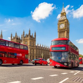 Don't miss out on the @AerLingus summer sale with up to 20% off flights! Start planning your dream holiday & fly daily to London Heathrow with @AerLingus! 🇬🇧 *Offer valid for travel between 1/04/24 - 31/08/24, book by 11/03/24. #shannonairport #makingiteasy