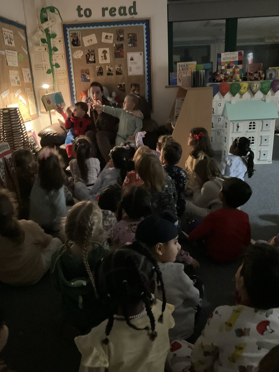 Foundation Stage at Phoenix Primary School tweet media