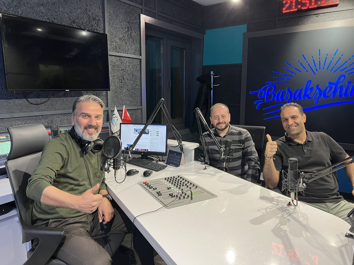 Radyo Başakşehir (@radyobasaksehir) on Twitter photo 🎙️Cüneyt Özdemir, Erkan Kaymaz ve Gökhan Yılmaz ile Horanta saat 22.00’de yayında.
<a href="/cuneytozdemirtv/">Cüneyt Özdemir🇹🇷</a>
<a href="/erknkymz/">Erkan KAYMAZ🇹🇷</a>
<a href="/gylmaz/">Gökhan Yılmaz</a>
📻 radyobasaksehir.com
📞 0530 387 5070
#mutluluğunsesisensin 🎙️Cüneyt Özdemir, Erkan Kaymaz ve Gökhan Yılmaz ile Horanta saat 22.00’de yayında.
<a href="/cuneytozdemirtv/">Cüneyt Özdemir🇹🇷</a>
<a href="/erknkymz/">Erkan KAYMAZ🇹🇷</a>
<a href="/gylmaz/">Gökhan Yılmaz</a>
📻 radyobasaksehir.com
📞 0530 387 5070
#mutluluğunsesisensin