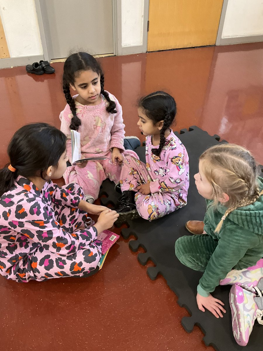 Foundation Stage at Phoenix Primary School tweet media