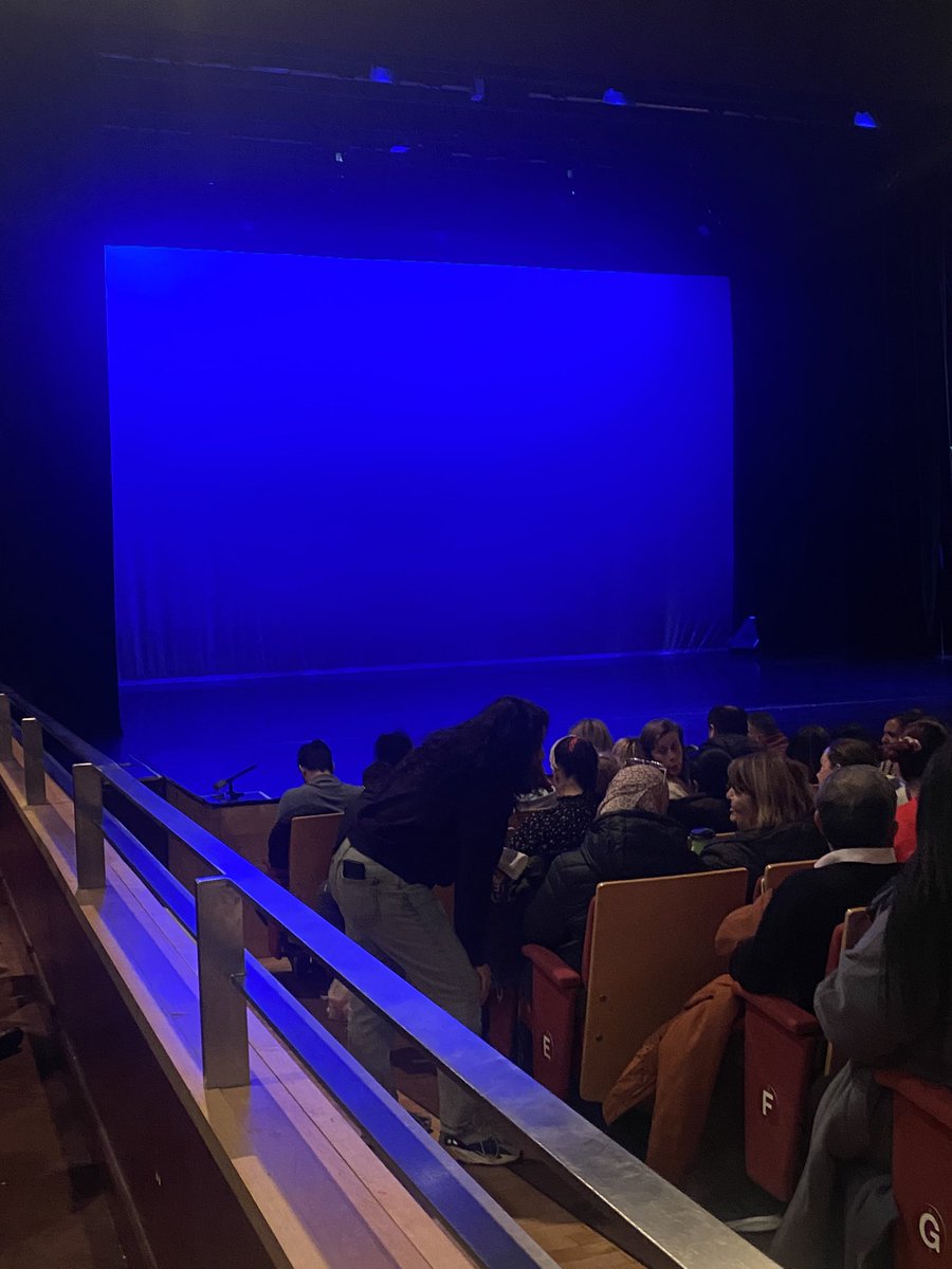 We’re ready and waiting for our talented Year 5 & 6 children to perform in @BarnetSport ‘s Dance Festival at @artsdepot . Good luck to all 🍀 #Barnet #BarnetSport #dance #Olympics