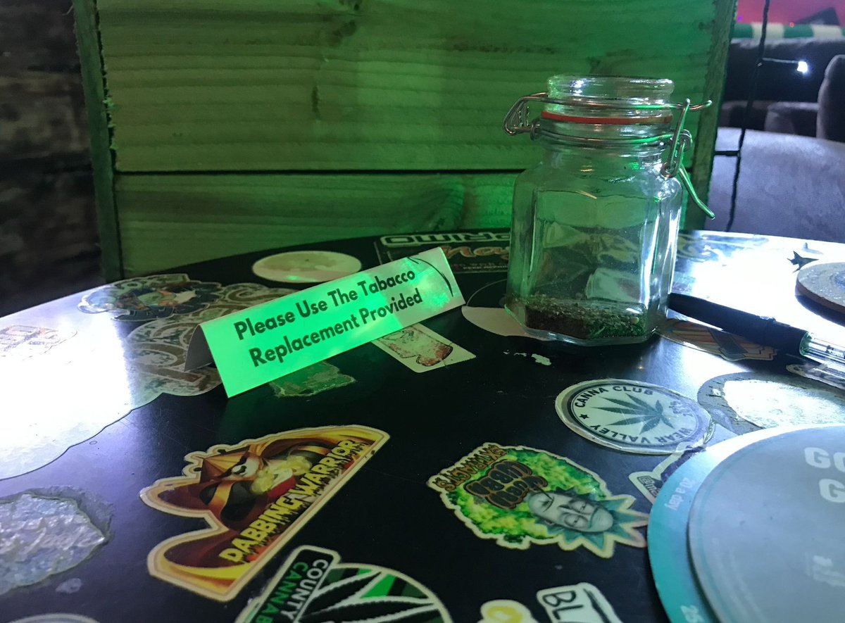 theleaduk's tweet image. 🧵 Did you know? Medical cannabis is only available privately - with patients spending an average of £350 a month. 

For this reason, many choose not to go down the legal route