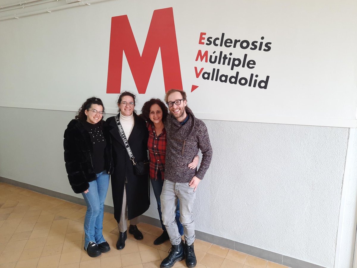 EM_Valladolid's tweet photo. 😀Esta mañana hemos recibo la visita en nuestra Asociación de los compañeros de Esclerosis Múltiple León @esclerosismultipleleon 👏🧡.
#emvalladolid #emleon #sinergias #FelizJueves #juntossomosmasfuertes https://t.co/bevM2SAPtj