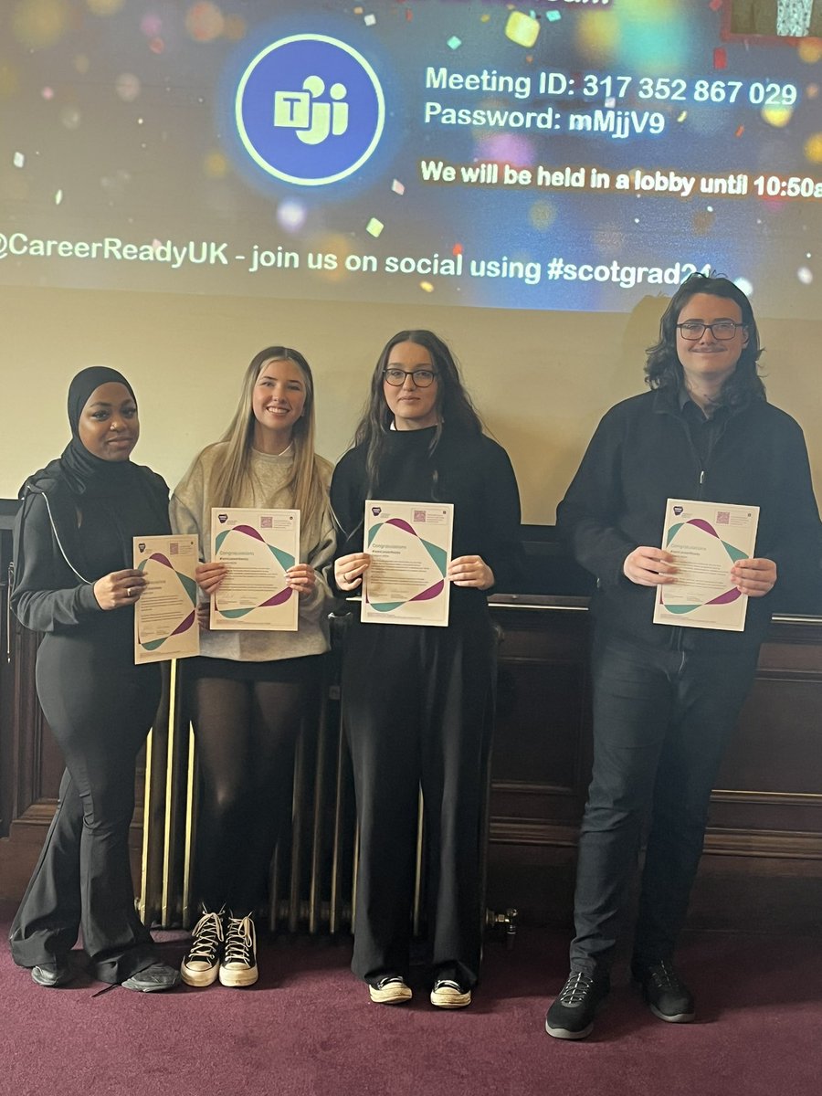 Congratulations to all of our S6 Career Ready graduates including 4 who attended today's Graduation event at City of Edinburgh Chambers. #DYW #scotgrad24