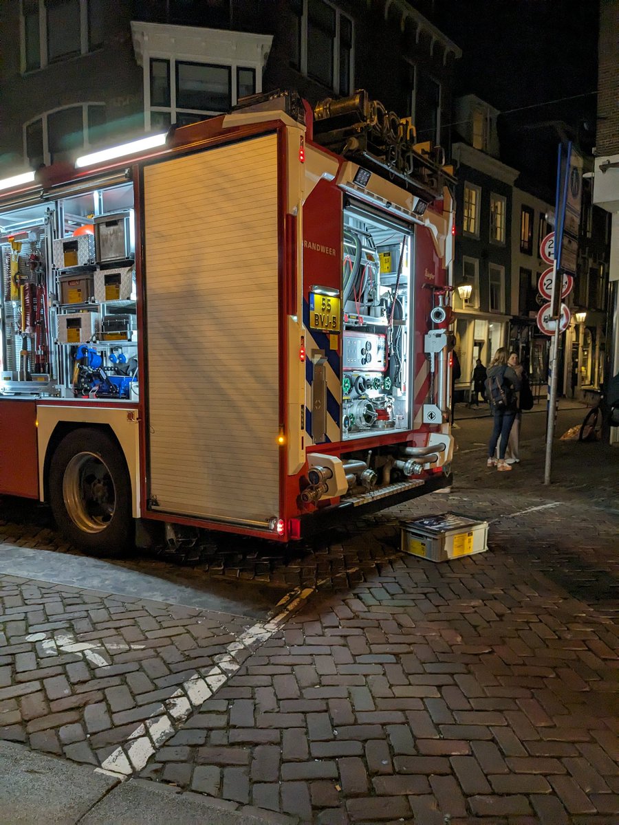 Marko_met_een_K's tweet photo. De boel wordt al weer ingepakt. #loosalarm https://t.co/kCbYRrwIct