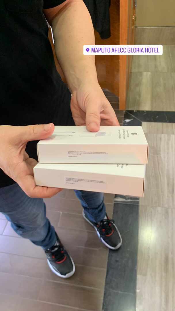 Her_fess's tweet photo. Obrigada aos que estão a aproveitar a promoção da nossa loja 🥰 https://t.co/5Z9ef9rYbg