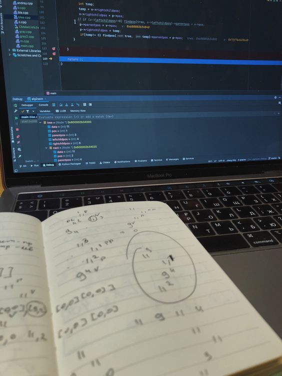 naiadeivy's tweet image. Lista de cursos de matemática financeira e python para finanças, a thread 🧶
#bolhadev // #studytwt // #studytechbr