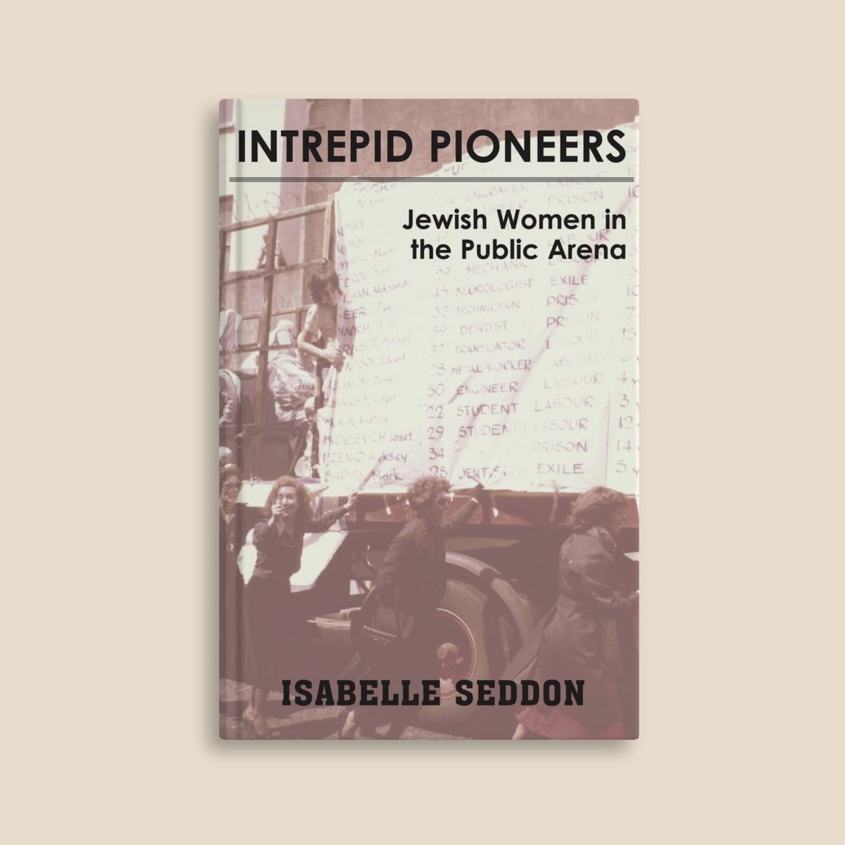 🎊For #IWD24, we're celebrating the writer, drama-therapist and expert on London's East End, Dr Isabelle Seddon. Her latest book, Intrepid Pioneers, looks at Jewish female social justice campaigners during the 1900s. 👀 Discover more about Dr Seddon: sharecirclesquare.com/isabelle-seddon
