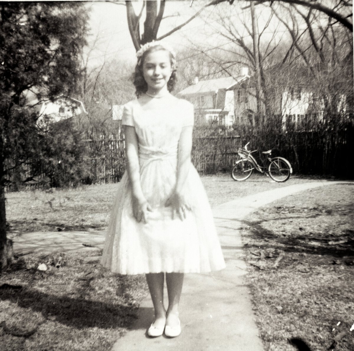 As a young girl, First Lady Hillary Rodham Clinton excelled in school, loved sports, was active in her church youth group, and even a member of the Girl Scouts. This photo captures a moment of young Hillary in her backyard in Park Ridge Illinois in 1960. #MoreThanFirstLadies