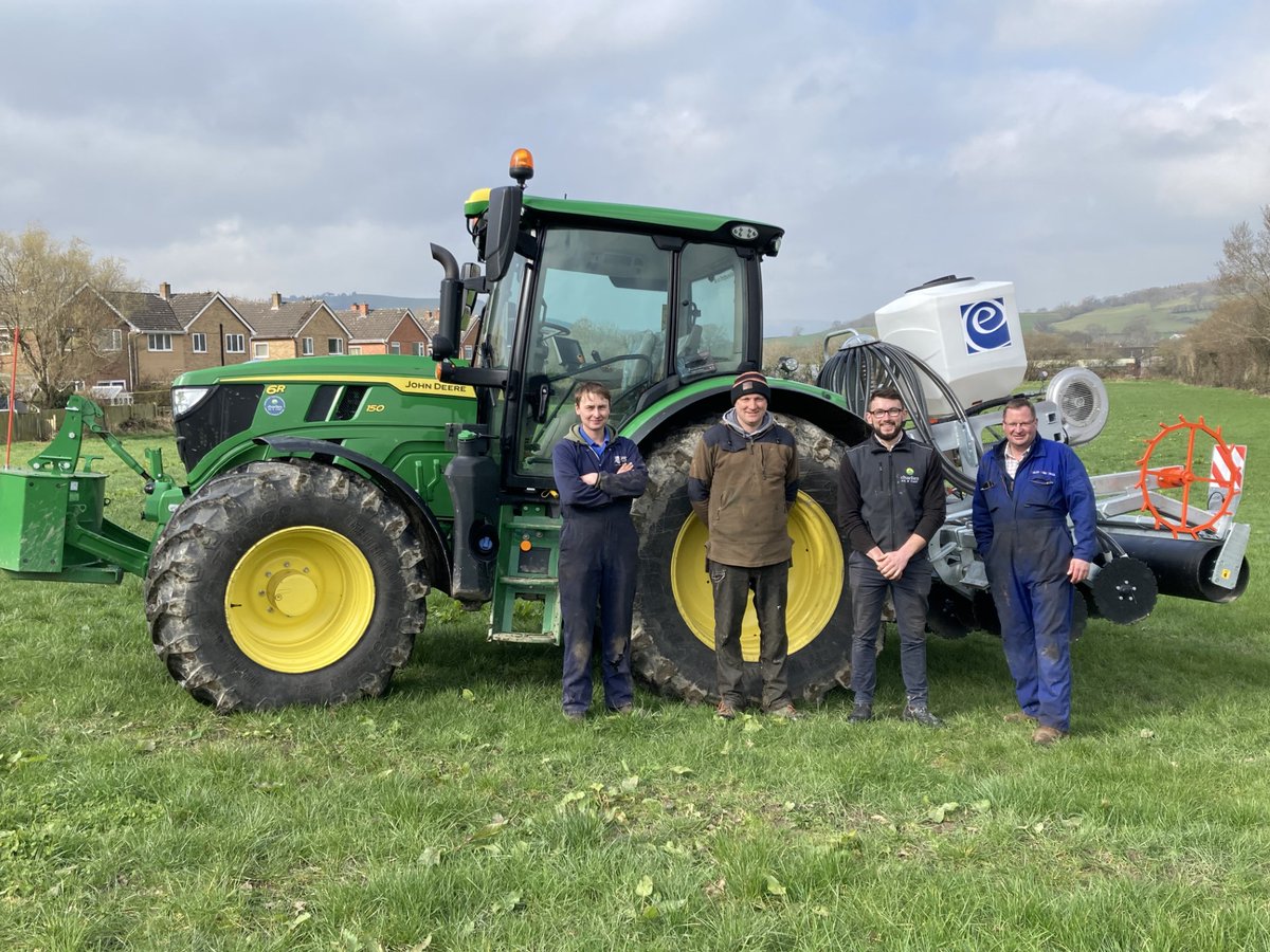 Fferm Fronlas Farm tweet media