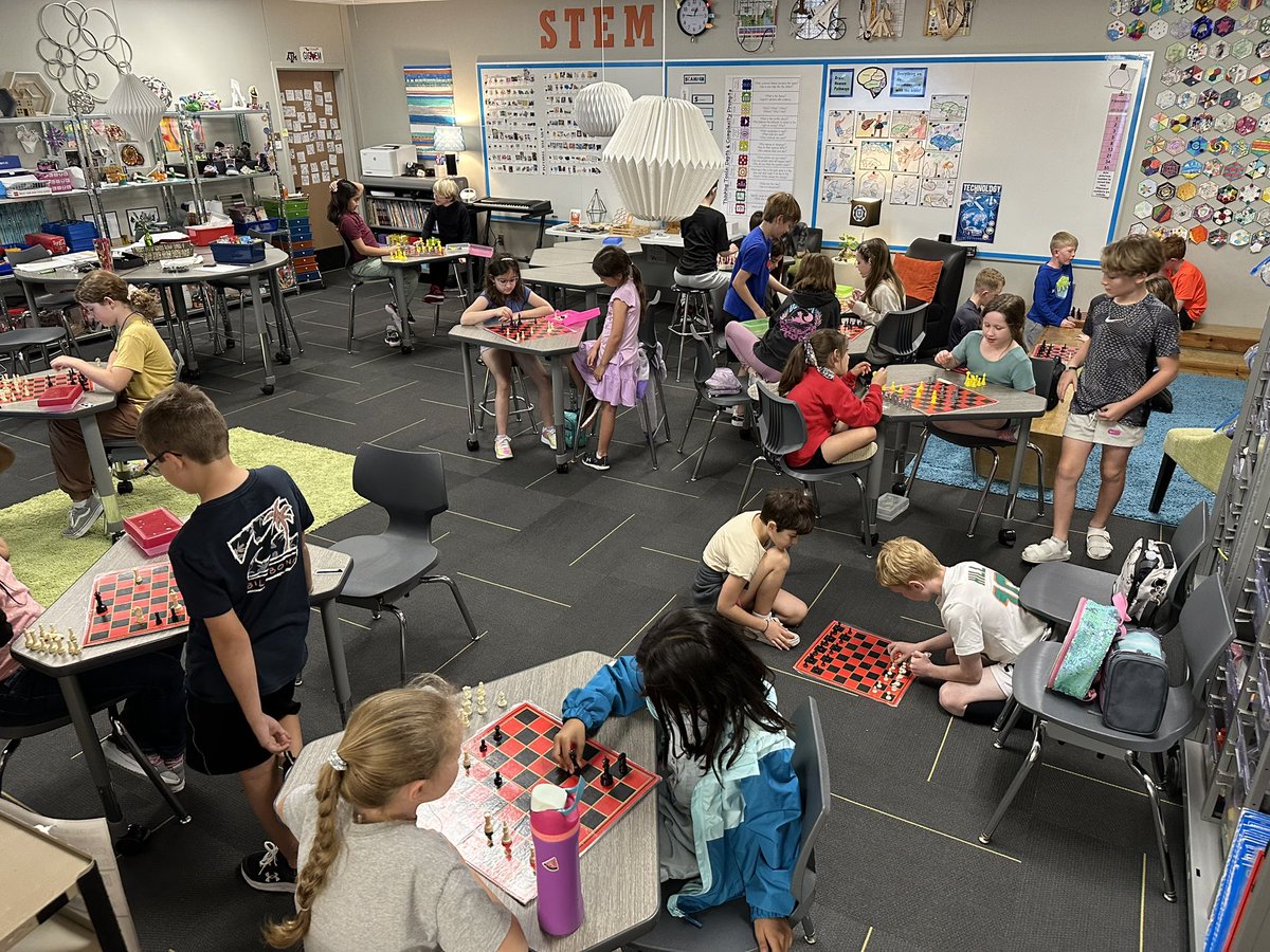 CHESS! on a rainy day <a href="/mmgable1/">Melanie Gable</a> <a href="/canSTEM/">Cannon Cubs</a> #BeCannonProud <a href="/GCISD/">Grapevine-Colleyville ISD</a>