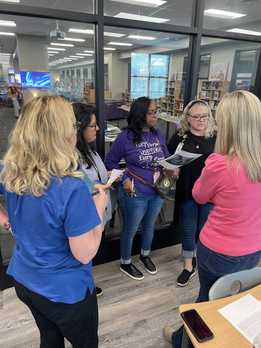 HallCo ESOL tweet media