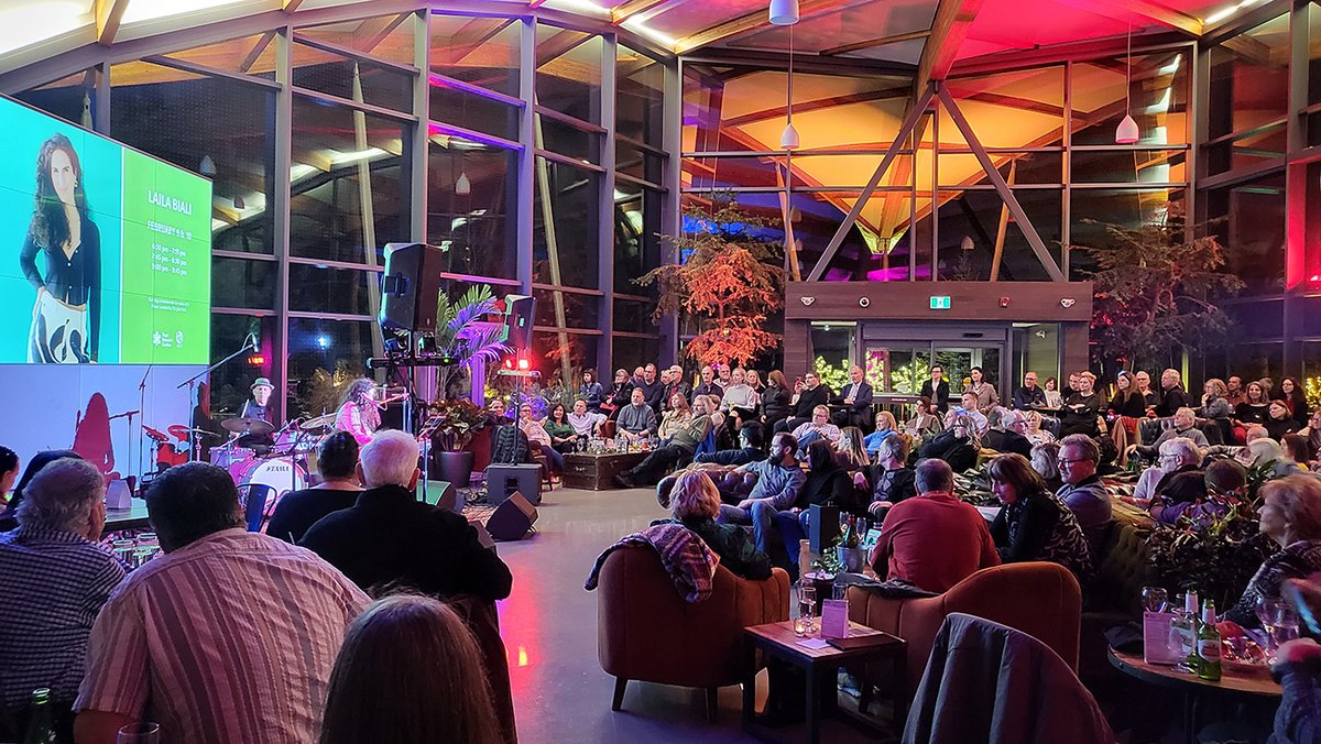Experience the brilliance of Ontario winters like never before as the @RBGCanada’s Rock Garden turns into the season’s most elegant indoor and outdoor jazz lounge experience. 📅 Thur.-Sat. until Mar. 16 rbg.ca/things-to-do/b… In partnership with @TUJazzFest 🎺
