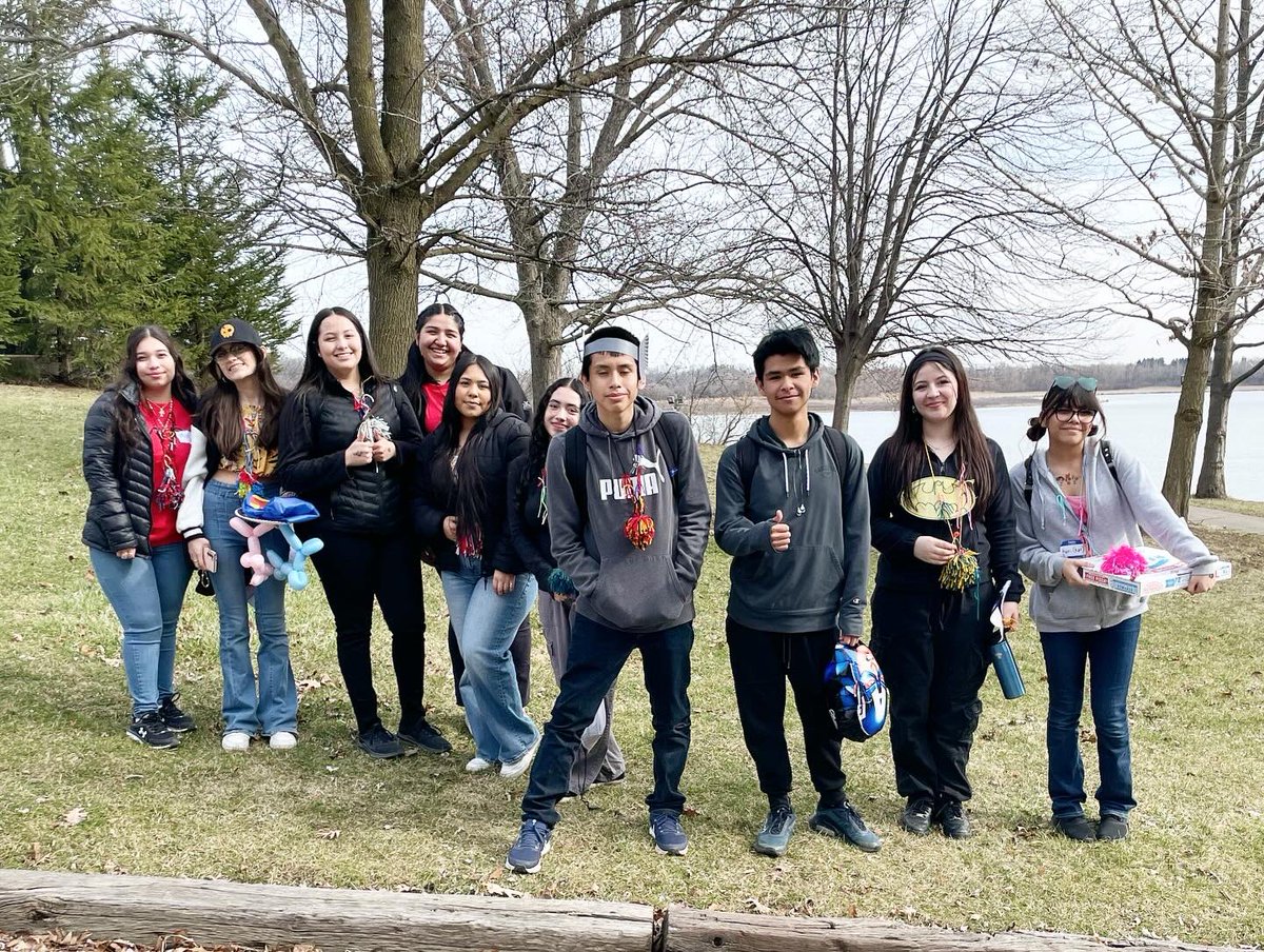 RLHS Student Council tweet media