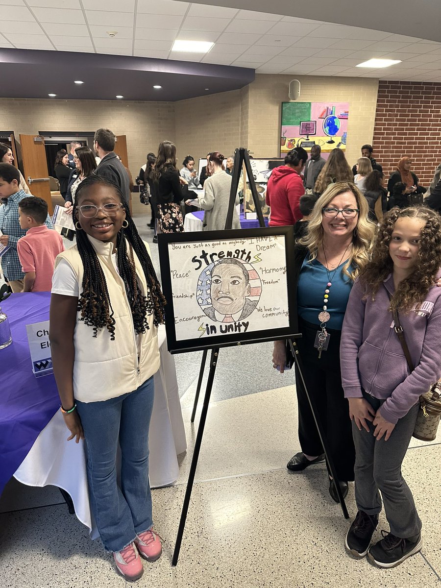 Melony Boyd (@melonyboyd17) on Twitter photo We are so proud of our <a href="/ChapelGlenES/">Chapel Glen Elementary</a> Expressions of Freedom contest winners! <a href="/shataralp/">Shatara Smith</a> #Wearewayne We are so proud of our <a href="/ChapelGlenES/">Chapel Glen Elementary</a> Expressions of Freedom contest winners! <a href="/shataralp/">Shatara Smith</a> #Wearewayne
