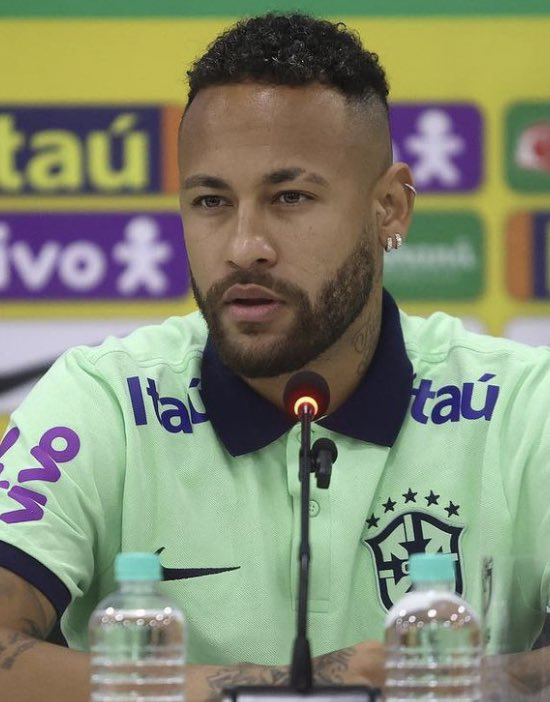 EmpNeymar's tweet photo. Gols do Neymar, só que na visão da torcida, a thread.

- Parte 7 https://t.co/Pdl85A4KPZ