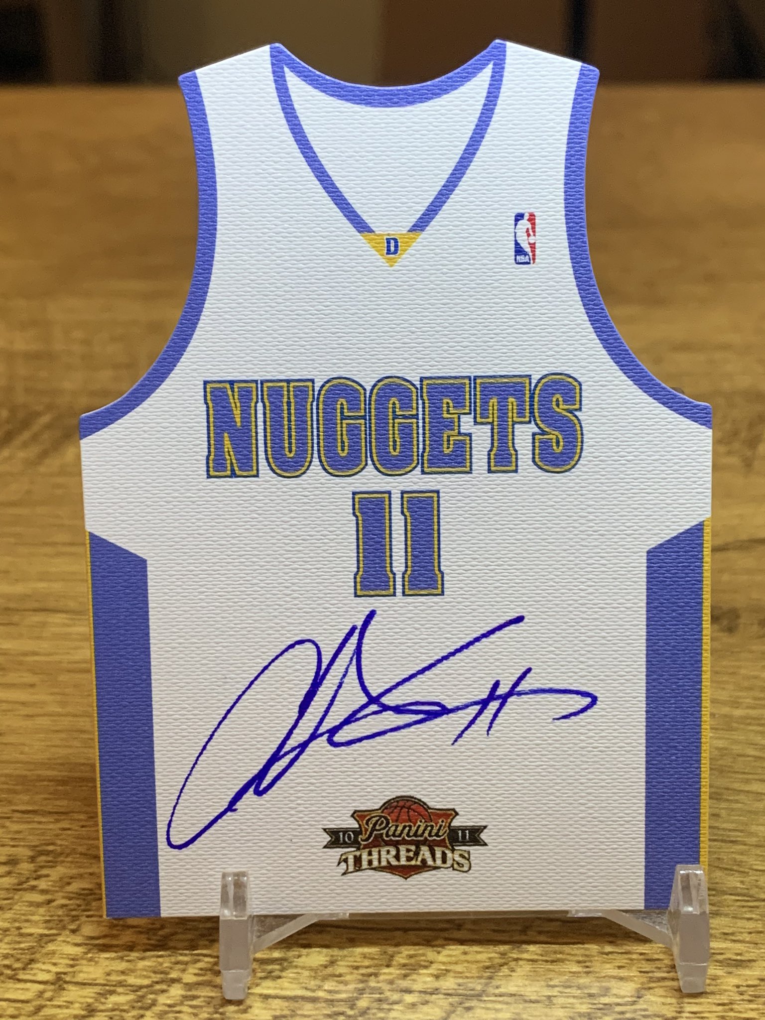 Rocky s Cardboard on X Epic mail day in my humble opinion Chris Birdman Anderson Threads auto Carmelo jersey 25 And a Dewanna Bonner black gold 5 https t 7UeT0UuypV X