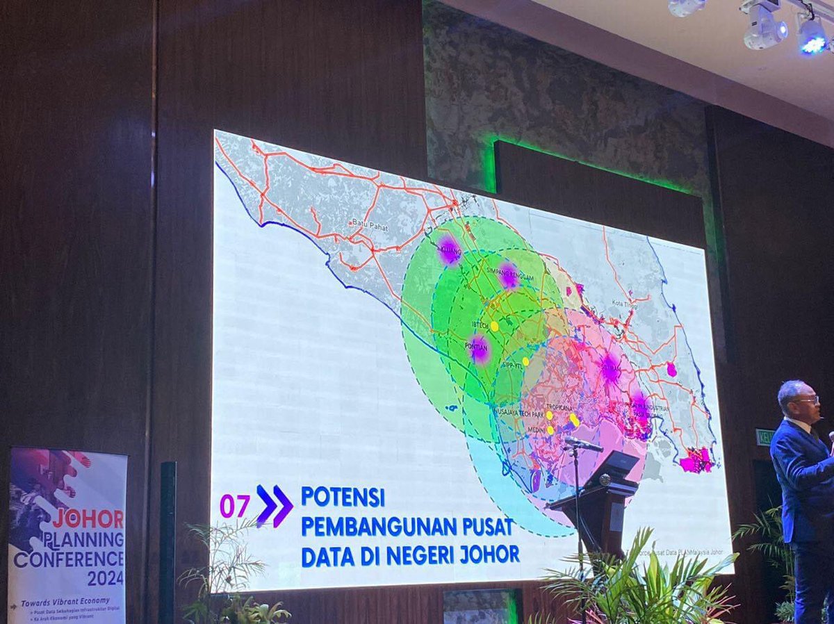 J_Biotech's tweet photo. 29hb Februari 2024, menghadiri jemputan ke Program “Johor Planning Conference (JPC) anjuran Jabatan Perancangan Bandar dan Desa Negeri Johor (PLANMalaysia Johor) bertempat di Double Tree by Hilton, Johor Bahru, Johor.

#JBioTech
#PLANMalaysiaJohor
#JPC2024 https://t.co/ynl58dRXOk