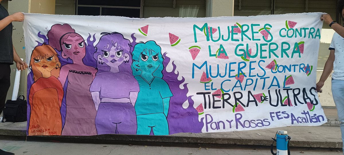 Somos fuego 🔥🔥 
Somos Revolución 🔥🔥

#8M2024 #FESAcatlán #UNAM