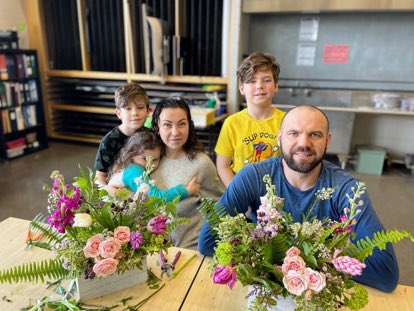 Ontario community mourns family killed in Nashville plane crash theglobeandmail.com/canada/article…