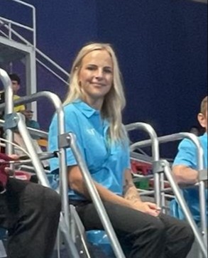 To celebrate #InternationalWomensDay, DA is shining a a light on several women who are leading the way in our community💪

Lisa Wright is a former athlete who is currently Diving Queensland's CEO and serving as an International Judge 🎉

To read more 👉 diving.org.au/news/celebrati…